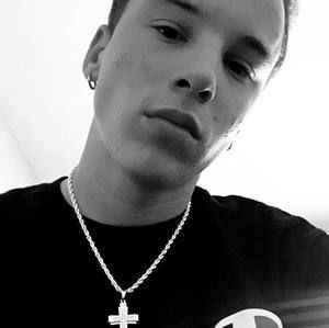 Meet your Posher, Kai